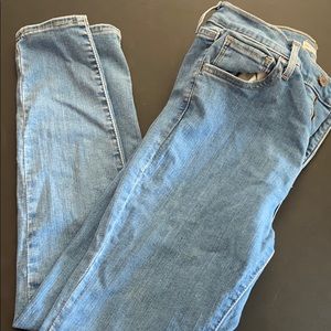 720 High Rise Super Skinny Levi’s
